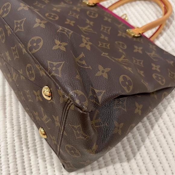 Authentic Louis Vuitton Monogram Pallas MM (Aurore) - Picture 5 of 16